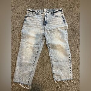 Time and Tru Light Blue Ankle Jeans